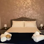 Vatican Holidays House Daire *